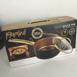 Sauce pan 1.5 qt Golden chef collection. Parini